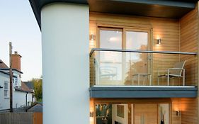3 Bedroom Eco House In Chichester Near Goodwood